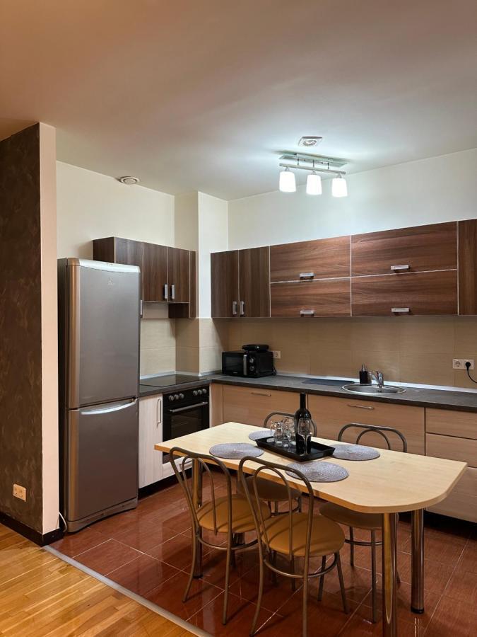 Apartament “La Iepure” Braşov Buitenkant foto
